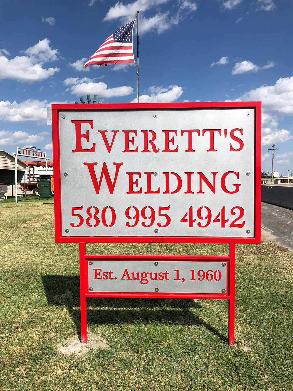 Footer_Everetts_sign